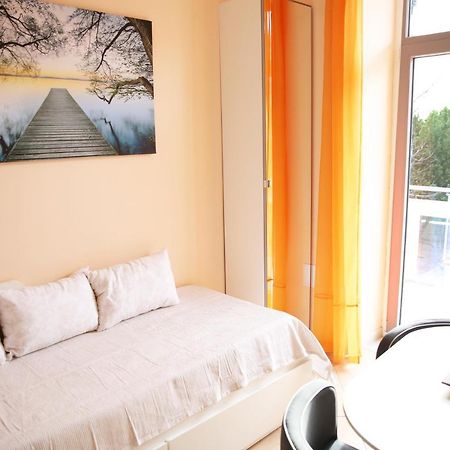 Villa Mit Whirlpool Fuer 32 Per Crikvenica Extérieur photo