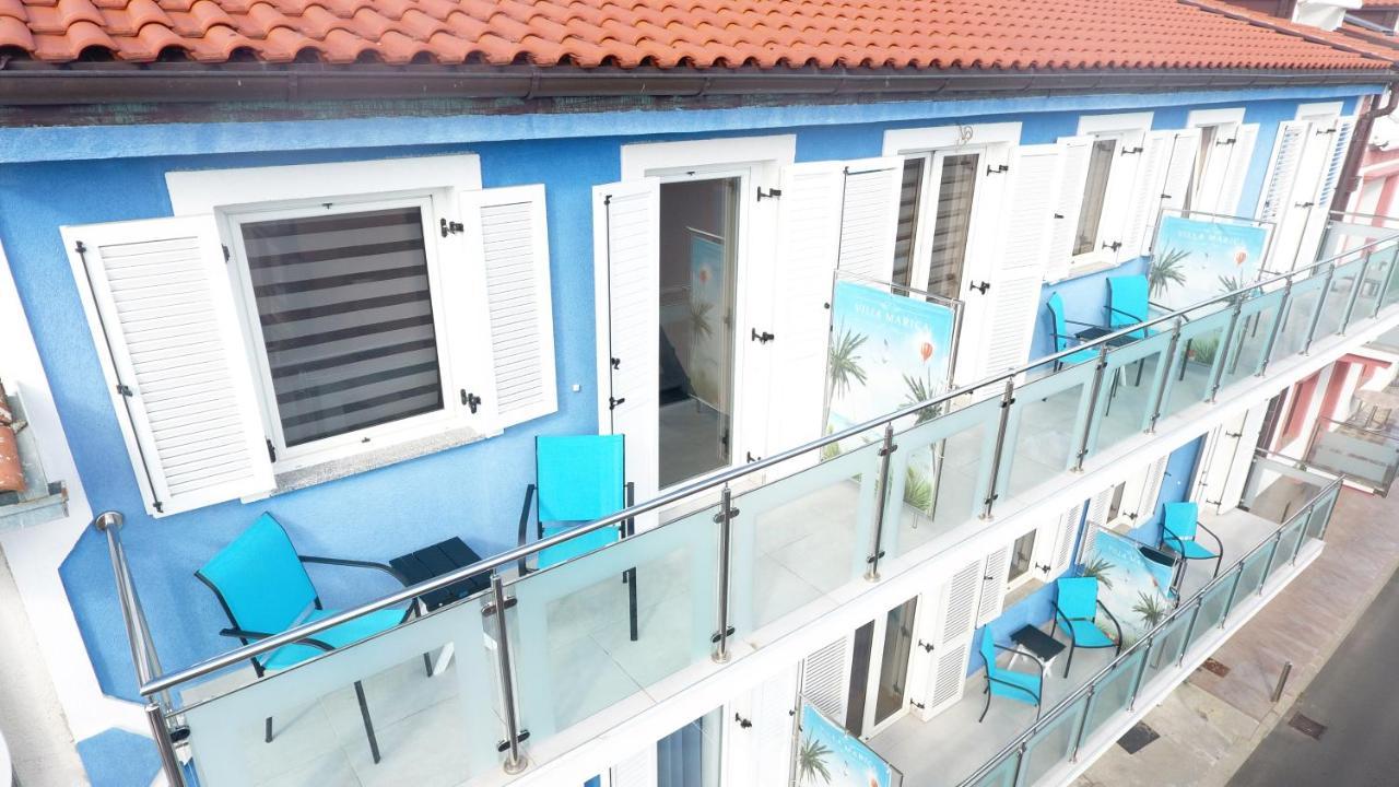 Villa Mit Whirlpool Fuer 32 Per Crikvenica Extérieur photo